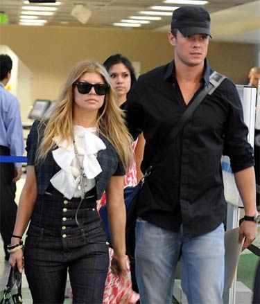 fergie and josh married. the were married josh big